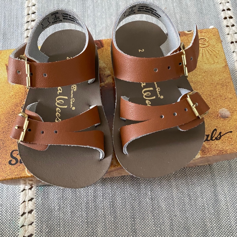 Saltwater Sun-San size 2